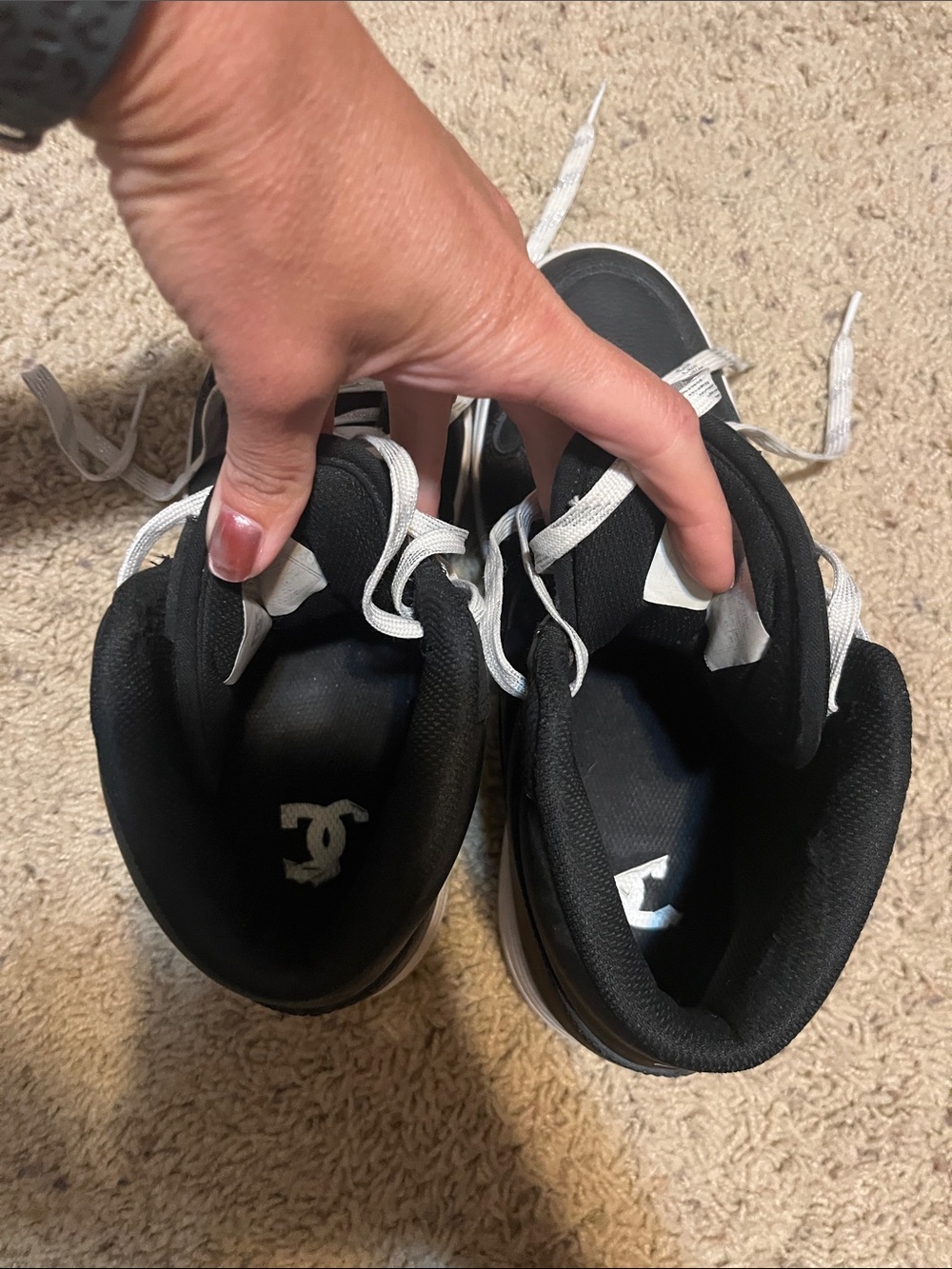 DC Black High-Top Skate Shoes with White Accents - Picture 6 of 9